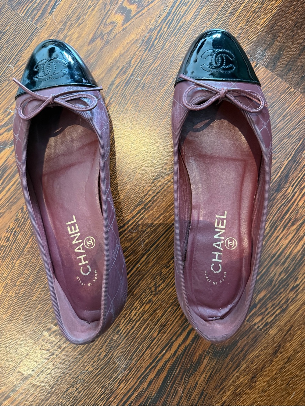 Chanel Two-Tone Quilted Ballet Flats in Maroon and Black